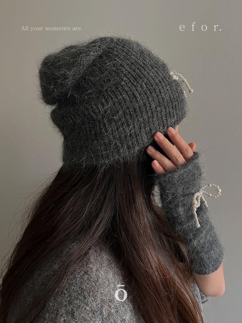 Pearl Ribbon Beanie