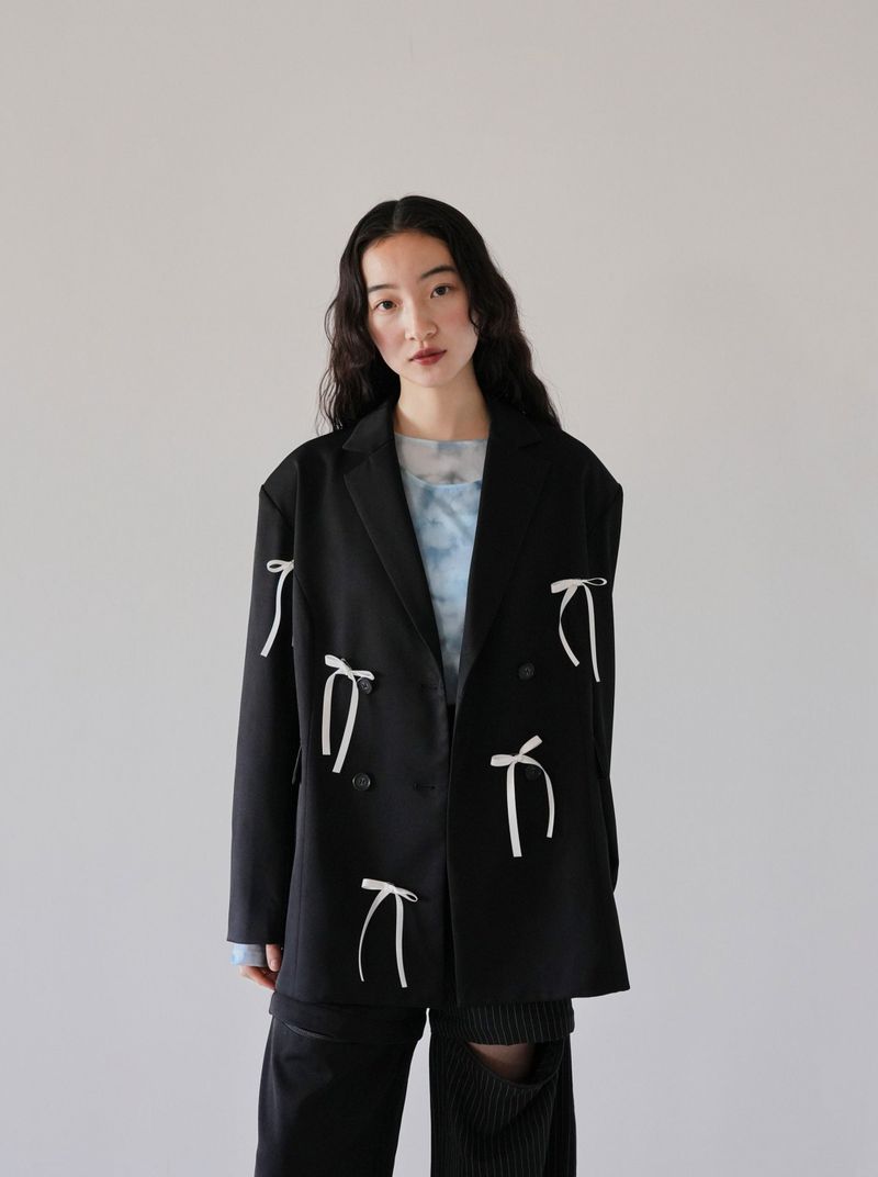 many ribbon jacket