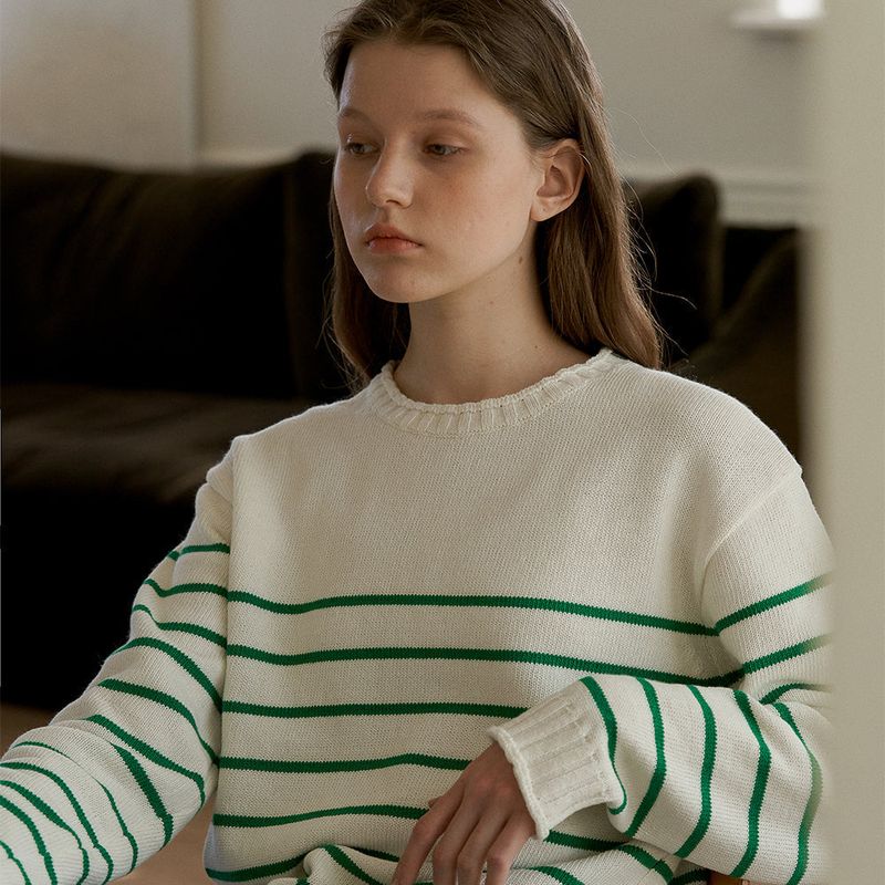 URAGO（ユラゴ）の「Rolling stripe knit（Tops）」