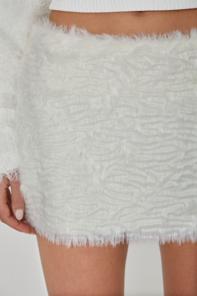 TRIMMING SKIRT