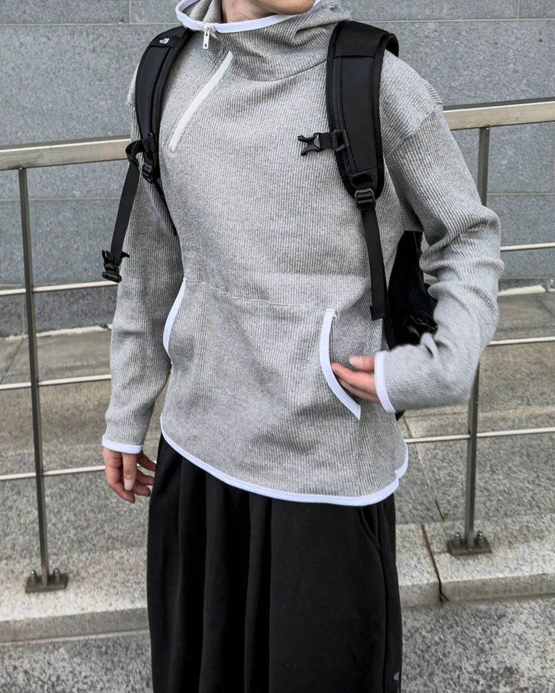 Terne ribbed diagonal zipper hoodie