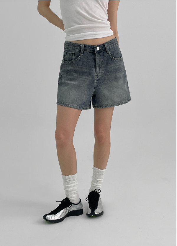 [MADE] Hanging Denim Short Pants