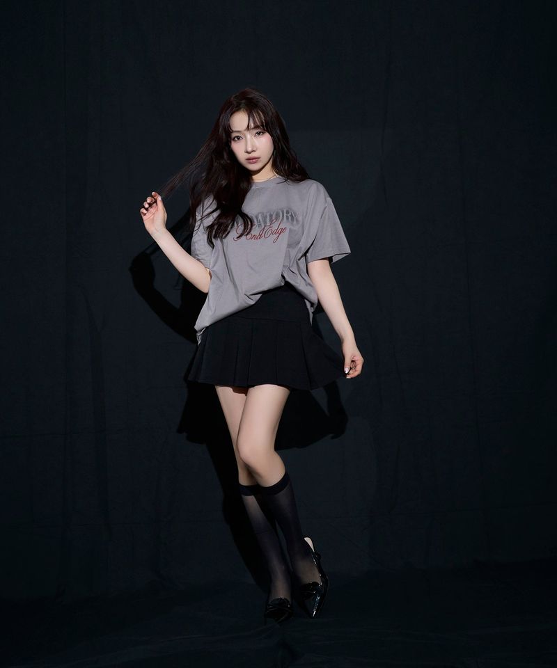 スプレープリントTシャツ