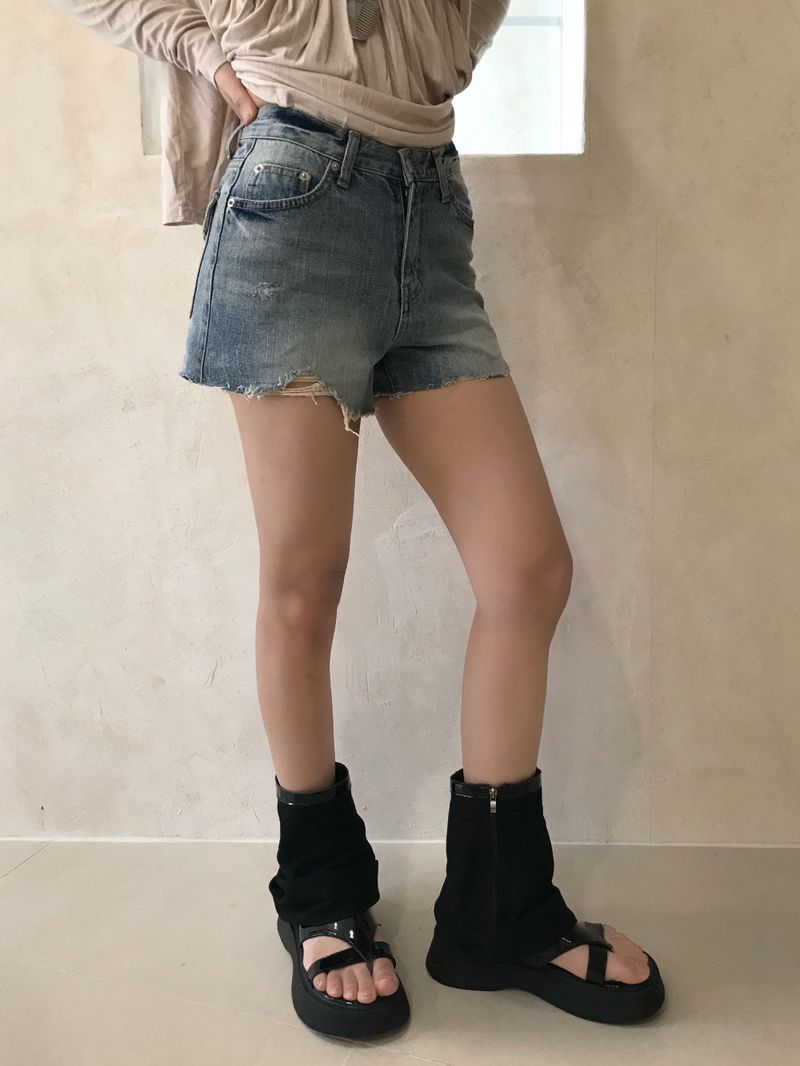 Like Back Pocket Denim Shorts(Denim)