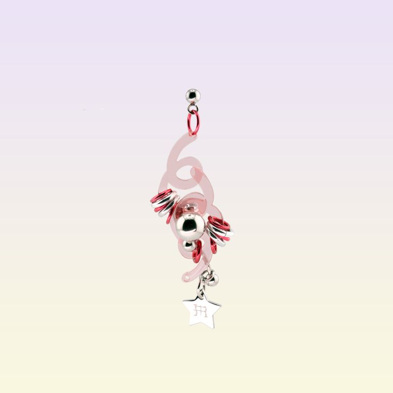Miao Atelier（ミアオ アトリエ）の「ウィグリーピアス (HOT PINK)（アクセサリー）」