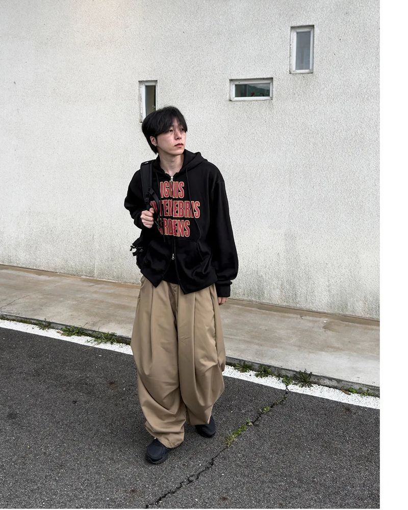 Ignel Lettering Crop Hoodie Zip-Up