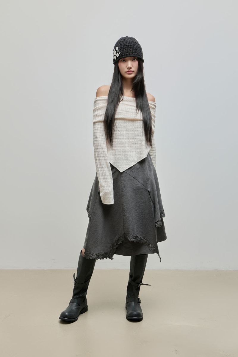 Cowl-neck Open Shoulder Tee_Ivory