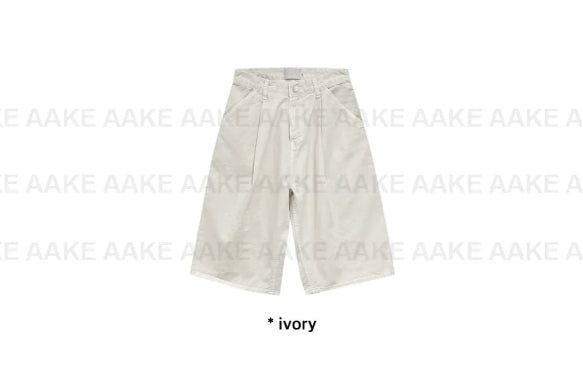 DEEP PINTUCK BERMUDA PANTS
