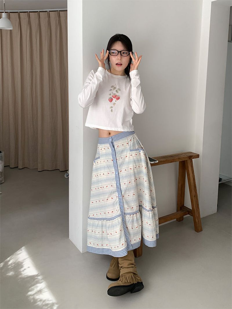 CARROT BUTTON FULL SKIRT (2C)
