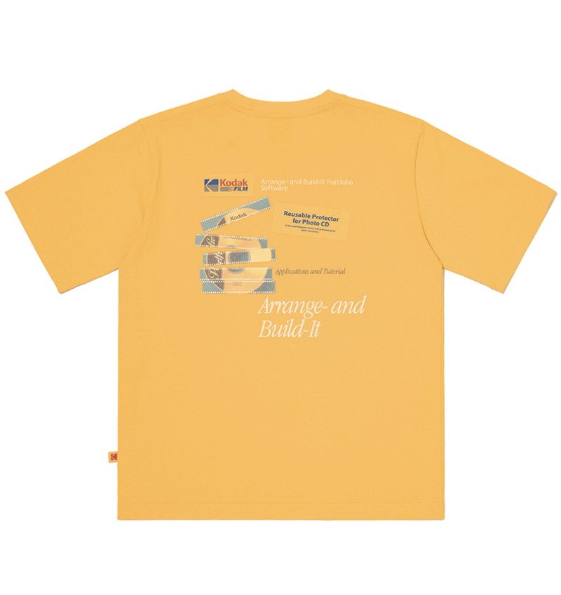 ESSENTIAL GRAPHIC T-SHIRT【BLACK】