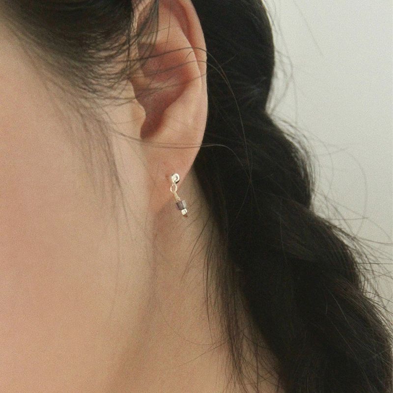 [CCNMADE] TINYⅠ Earring (7color)