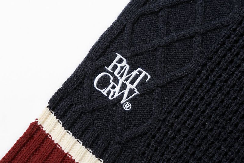 CABLE KNIT LOGO MUFFLER_NAVY