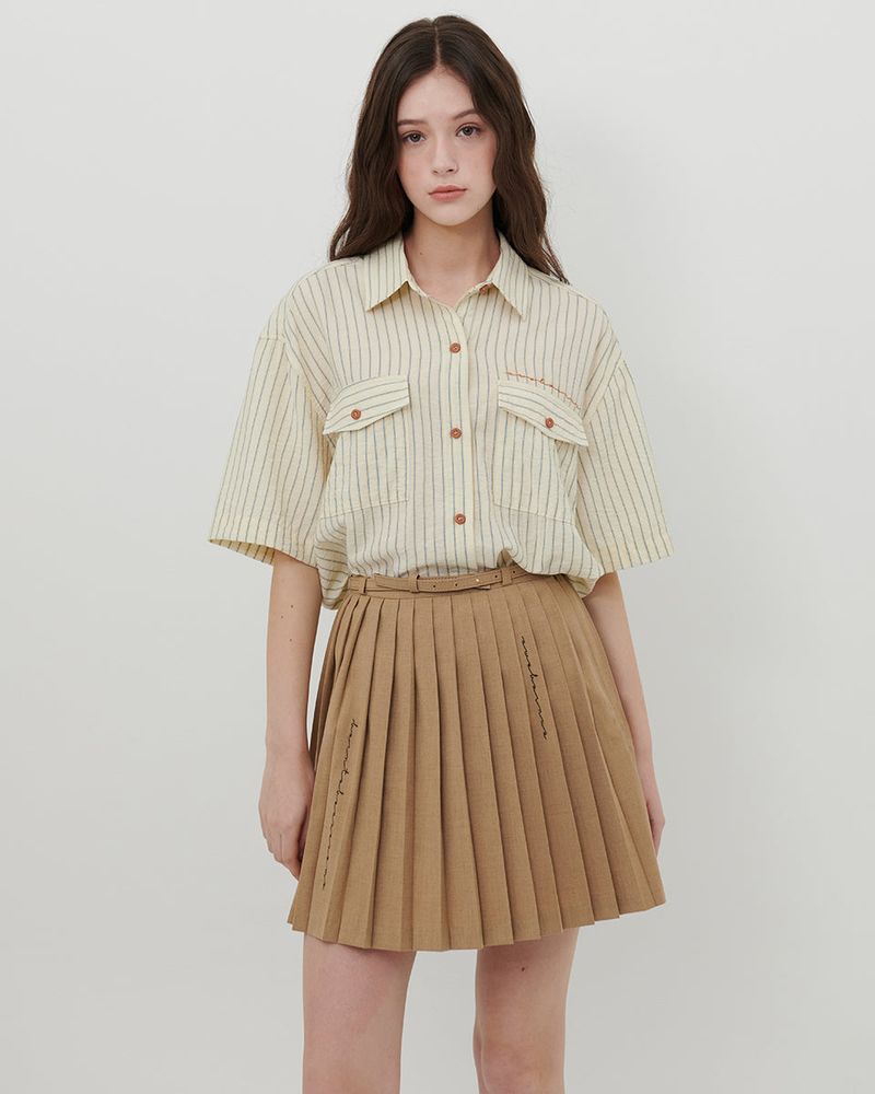 【MADE】LOGO PRINT PLEATED SKIRT [BEIGE]