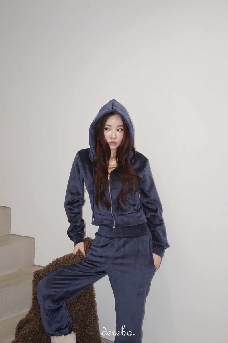 Velvet Winter Hooded Training Set
