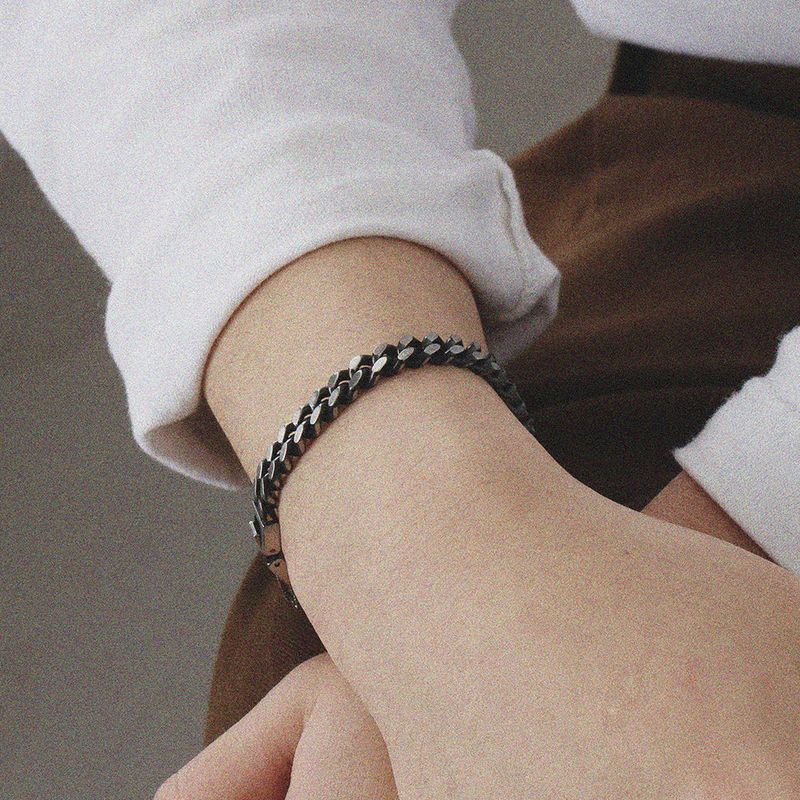 SVB-1023 Black & Silver Wide Chain Bracelet