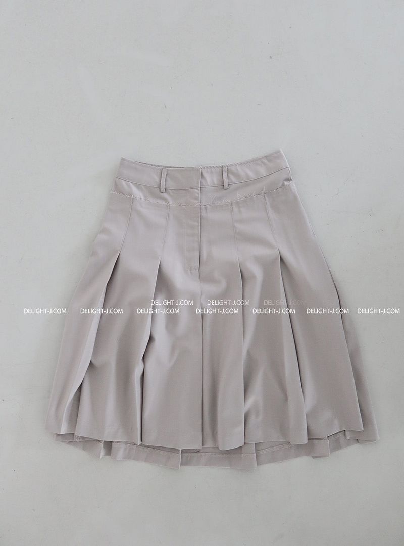 Meet pleats pleated midi skirt