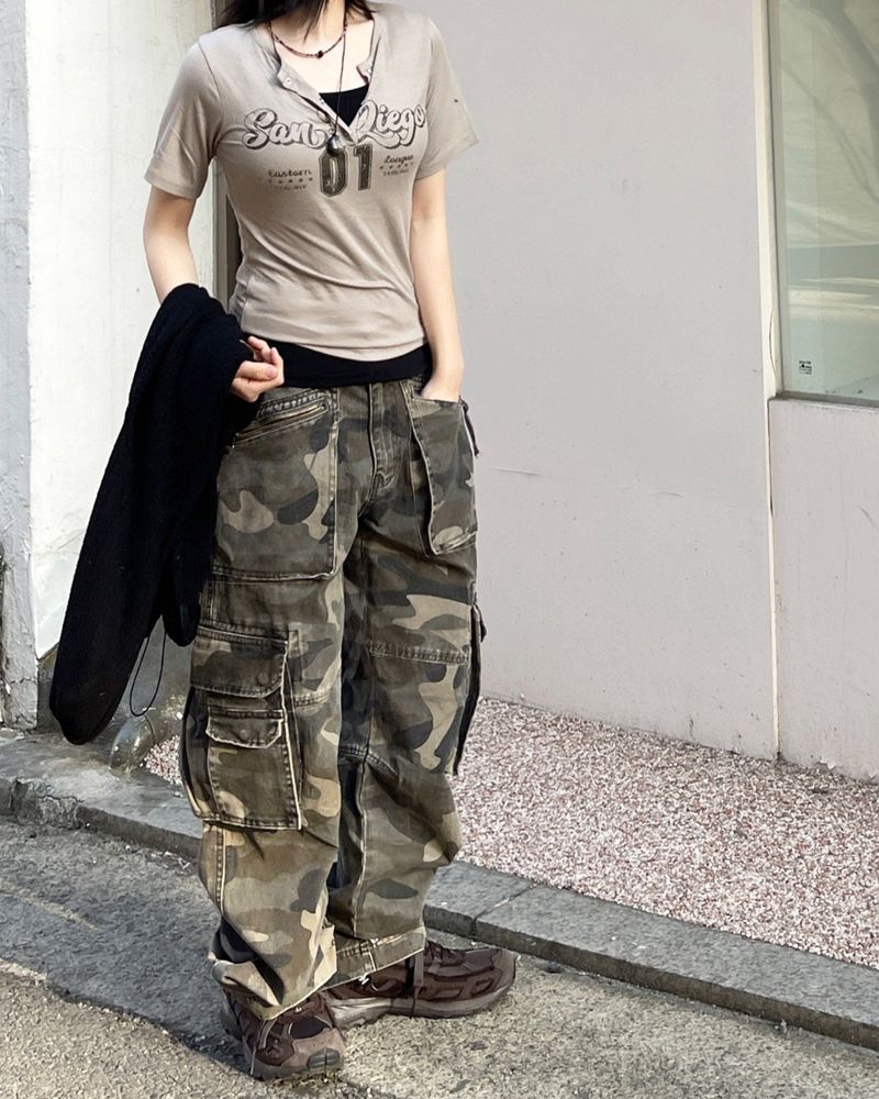 Vintage ten snap ribbed t-shirts