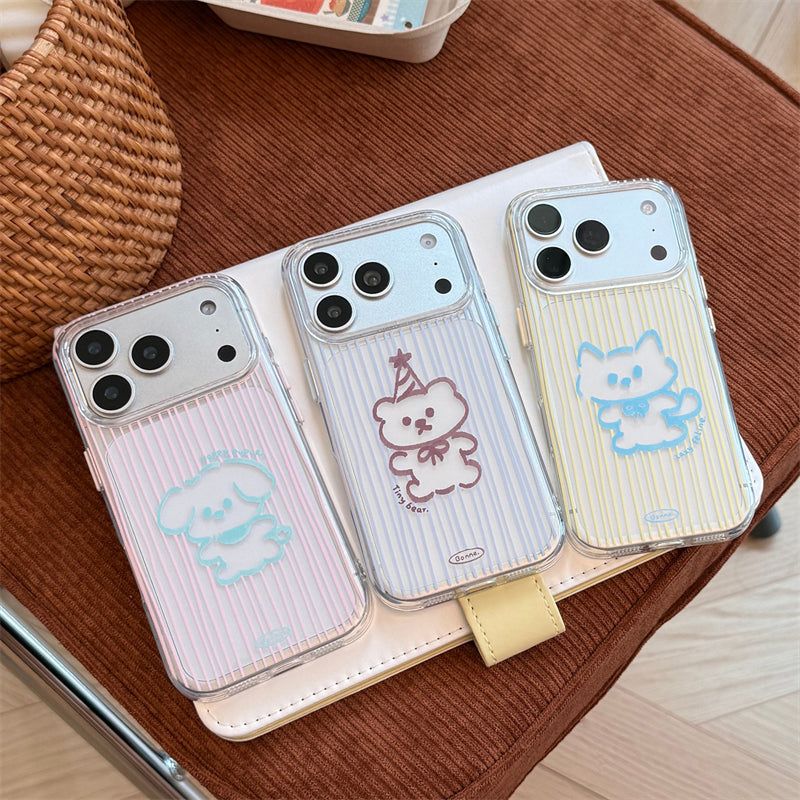 Maison De Theca（メゾン デ テカ）の「Minimal Animal Stripe Clear Soft iPhone Case (iPhone 13–17 Series)（Smartphone Accessories）」