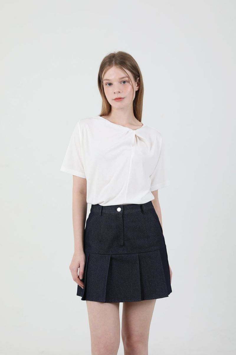 Modern Slit Shirring T-shirt White
