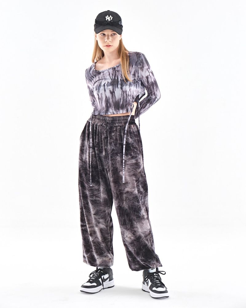 VELVET CREASE JOGGER PANTS