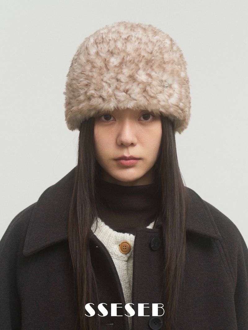 SSESEB(セセブ)の「Mushroom Fakefur Beanie - Beige(Hats)」