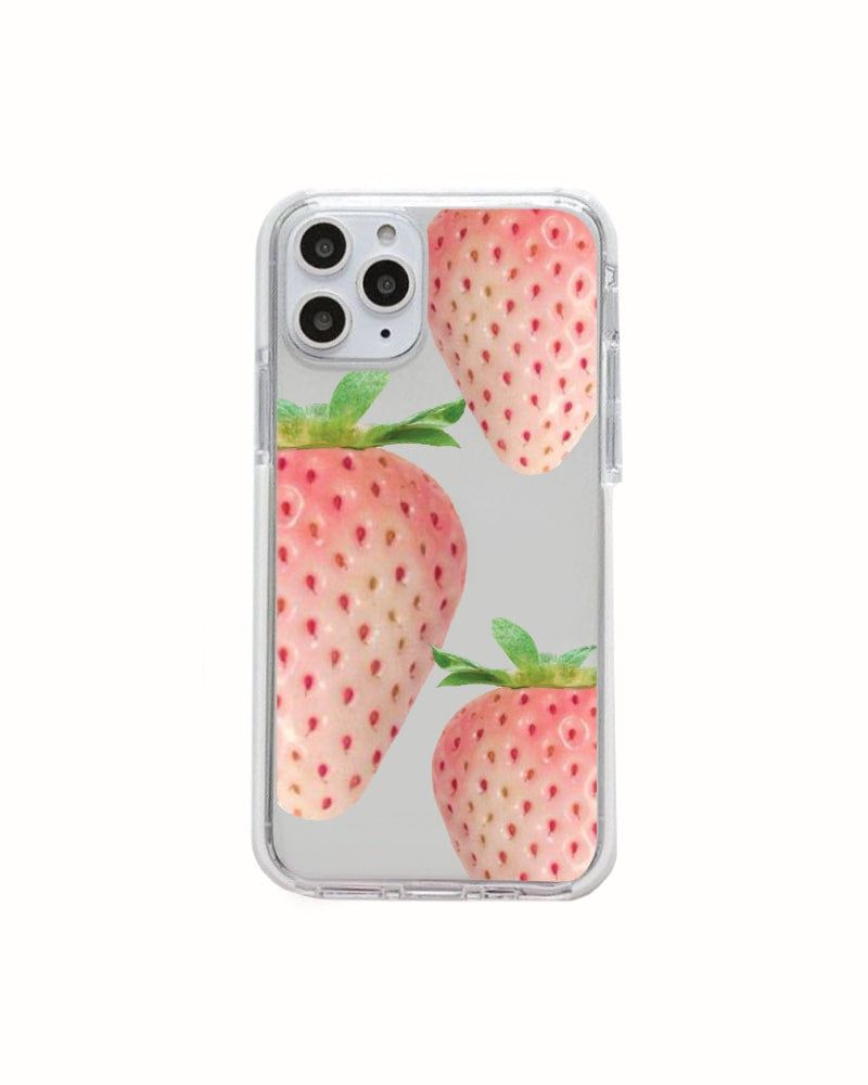 coe studio(シーオーイースタジオ)の「white strawberry(Smartphone Accessories)」