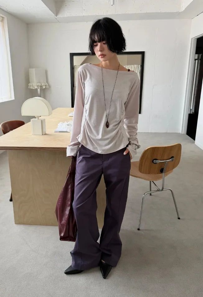 BOAT-NECK SHIRRING HOOD TOP