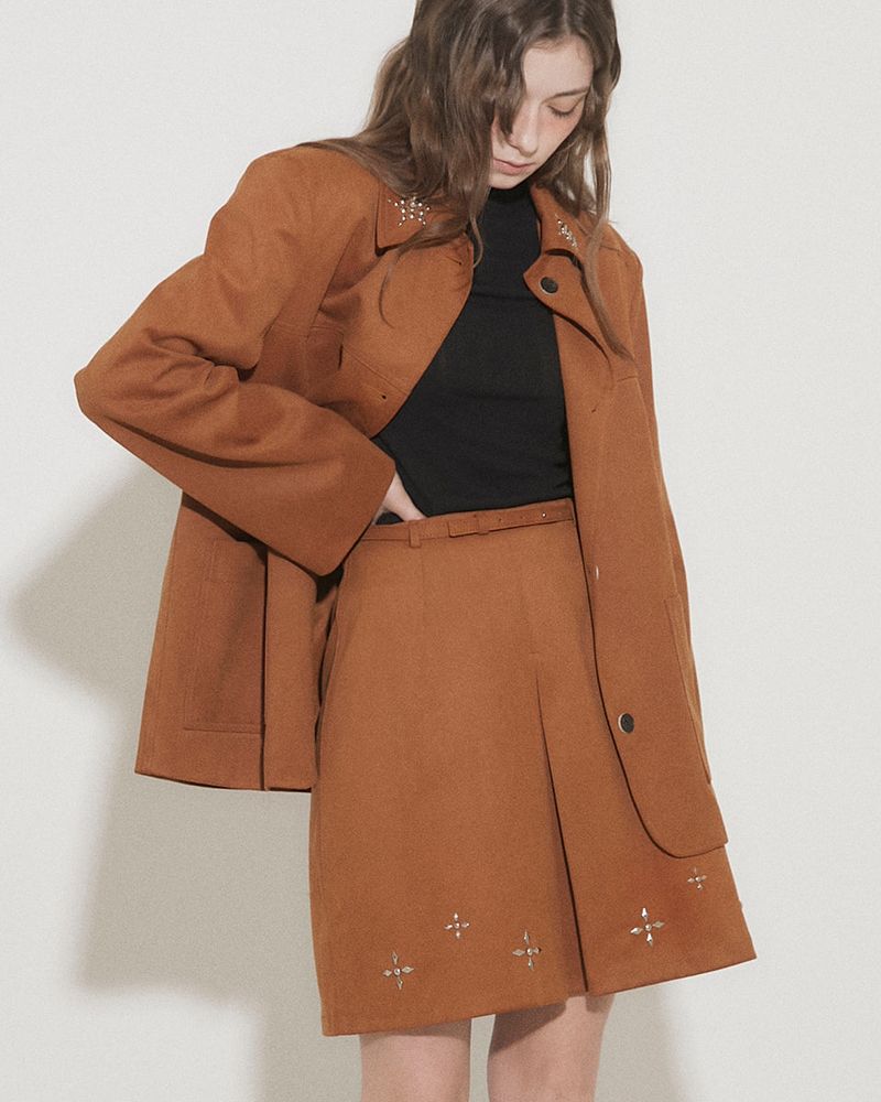FAUX SUEDE STUDS MINI SKIRT [BROWN]
