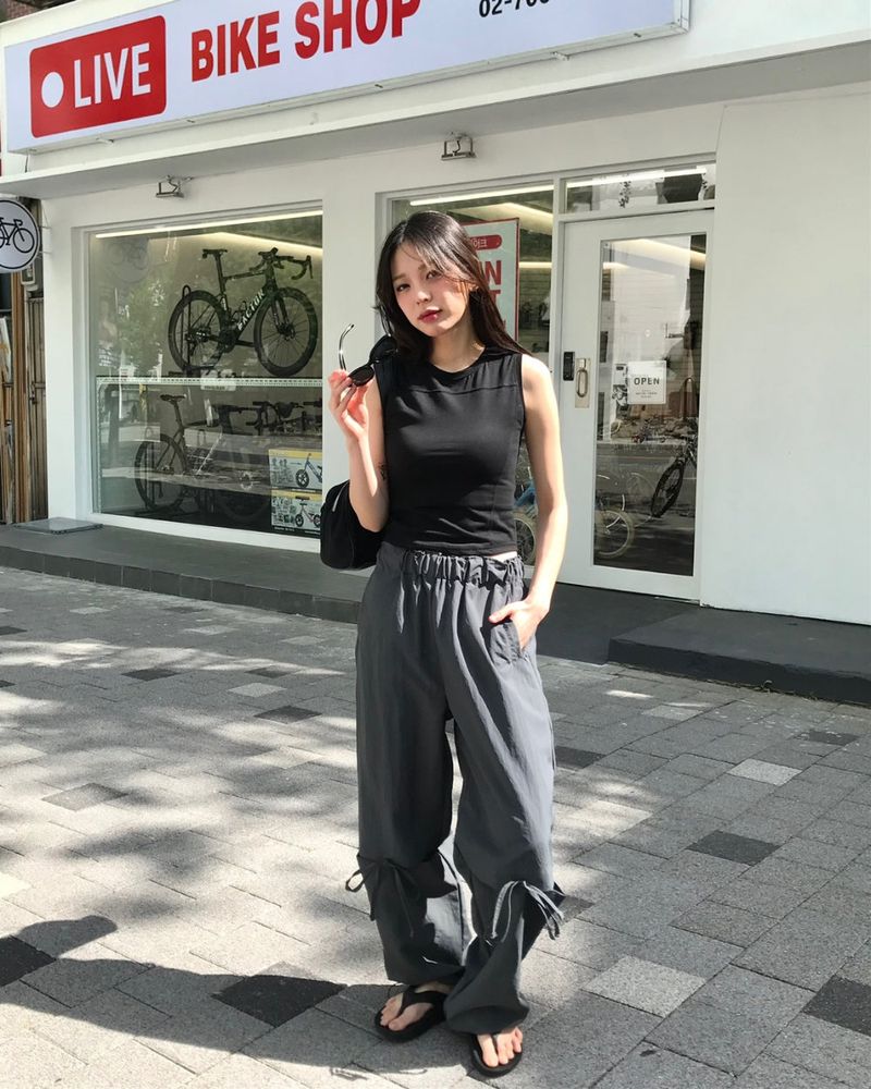Riona sleeveless