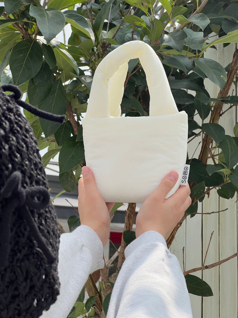 SOMO(ソモ)の「Ugly Bag(Bags)」
