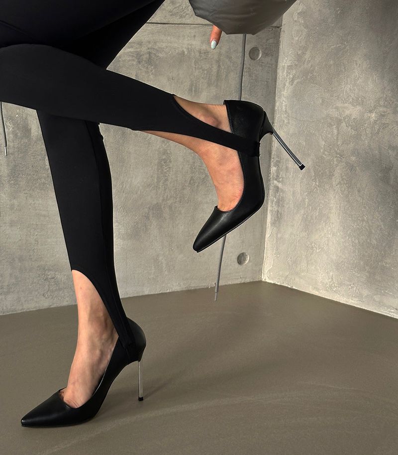 Silver-grooved Stelleto high heels