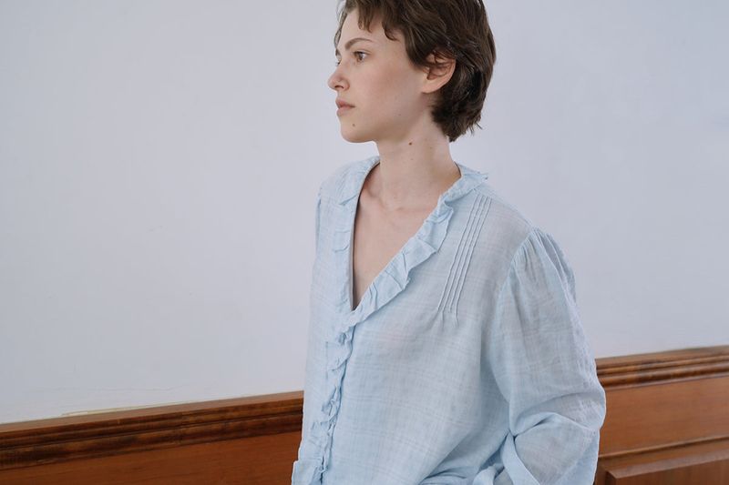 Ruffle shirring blouse_skyblue