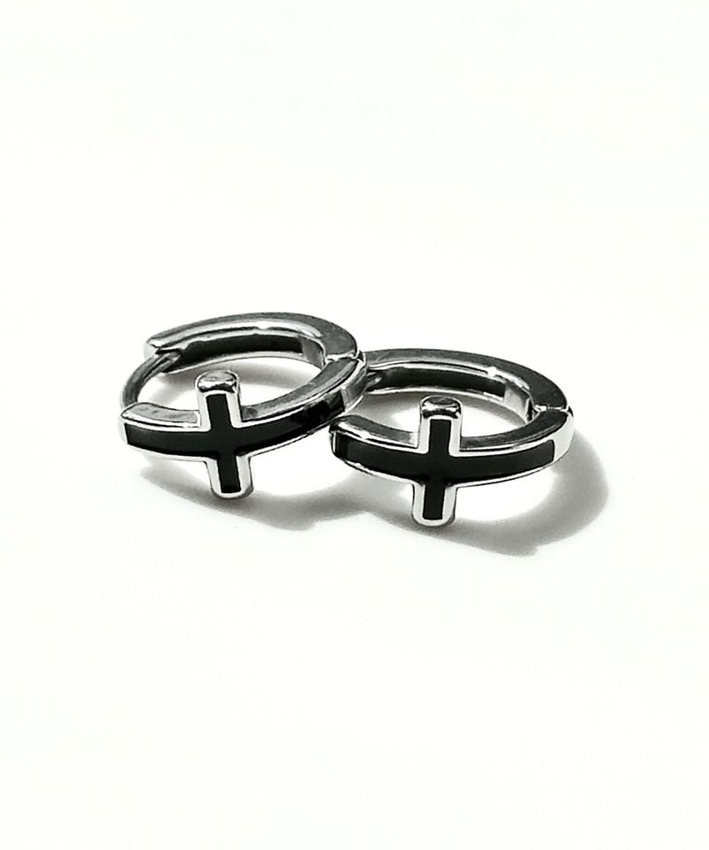 BLACK CROSS One-touch Piercing 2pcs