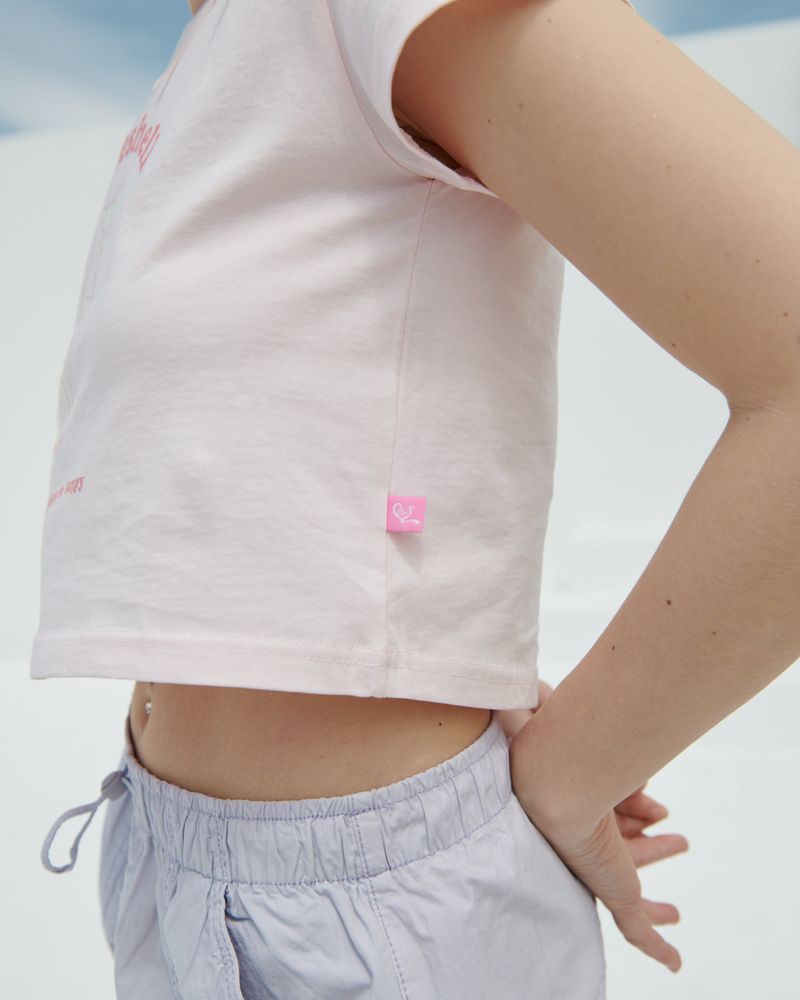 Ontheshell Baby Crop T-Shirt