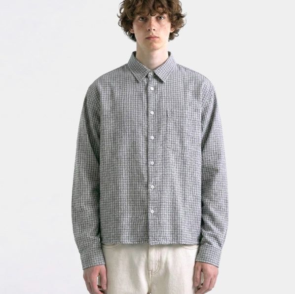 UNDEROFF（アンダーオフ）の「Crop Check Long Sleeve Shirt Cool Gray（Tops）」