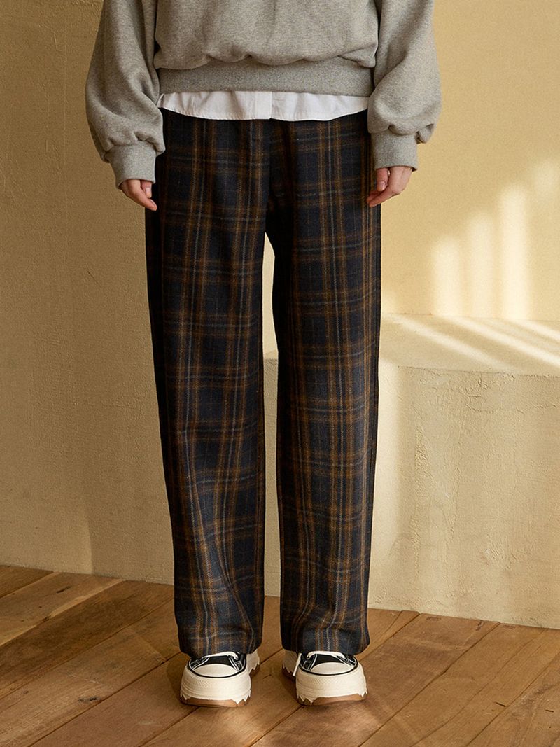 PINK PINEAPPLE（ピンクパイナップル）の「WOOL CHECK TROUSER（Pants）」