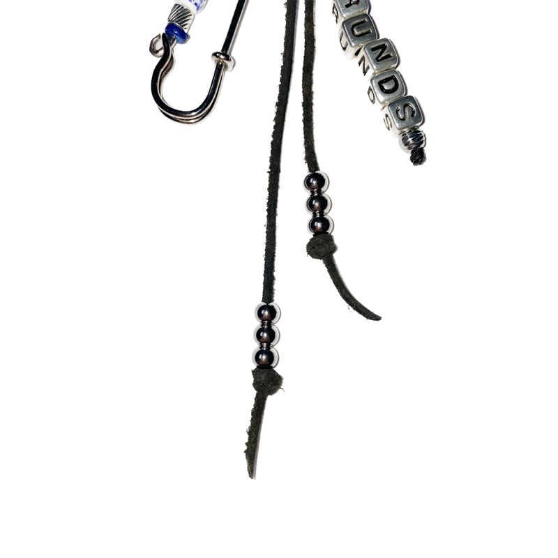 ethnic pin keyring (black)
