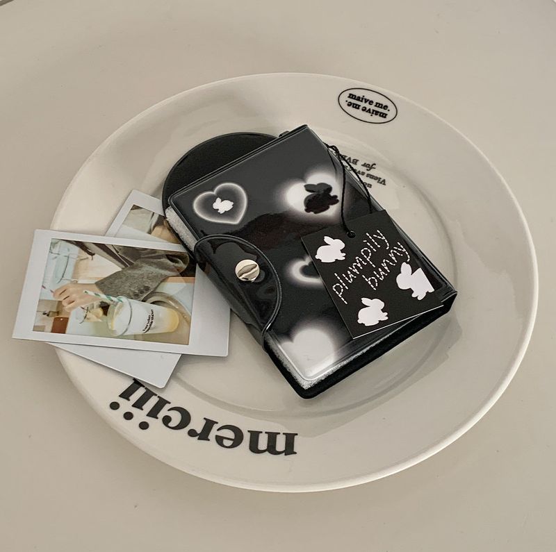 plumpily bunny collect book / black