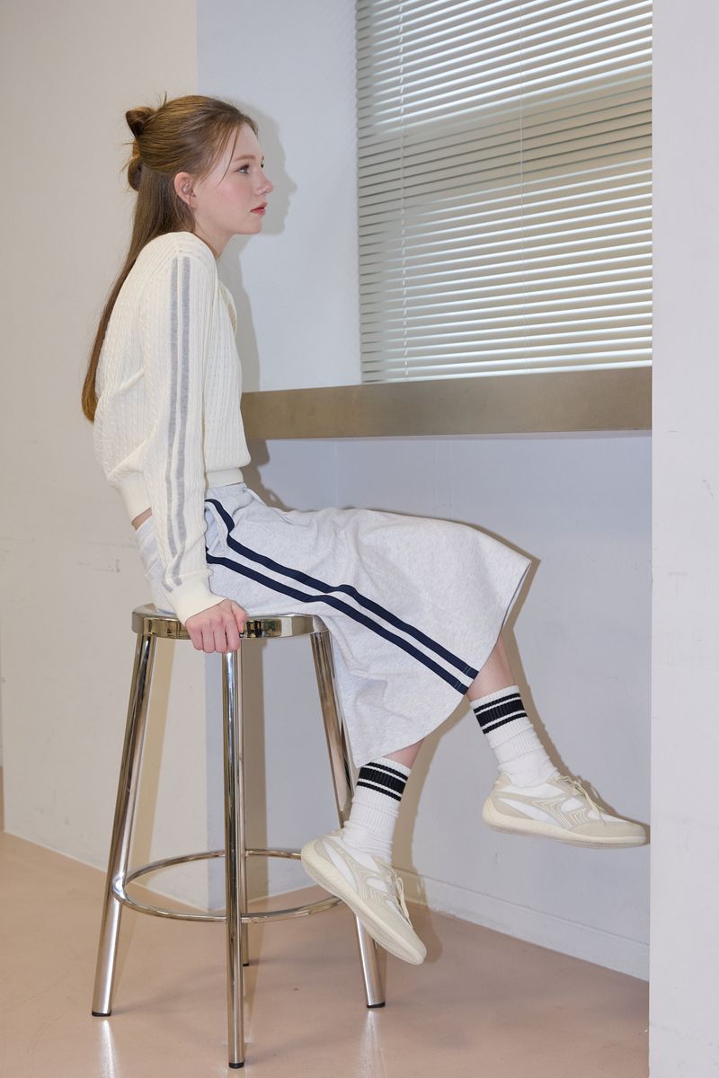 Nudge Lace Up Sneakers - Beige