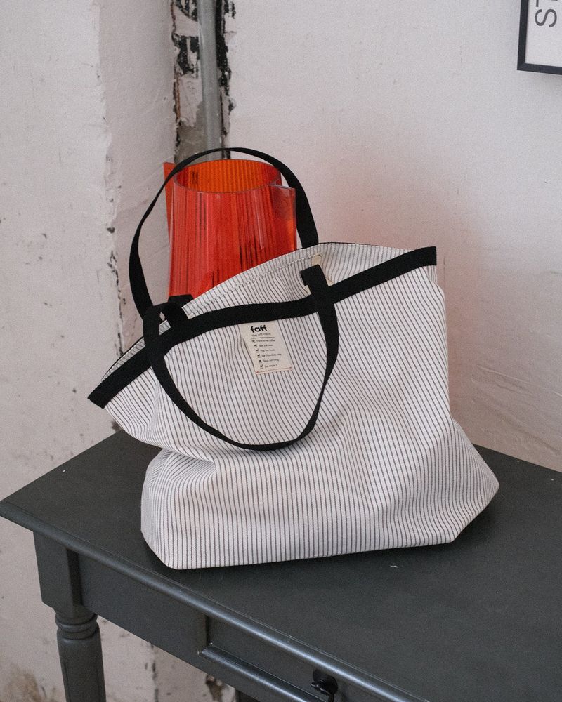 faff（ペプ）の「Pinstripe Shopper bag Ivory（Bags）」