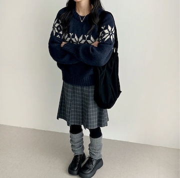 Bomi A-line pleated check midi skirt 