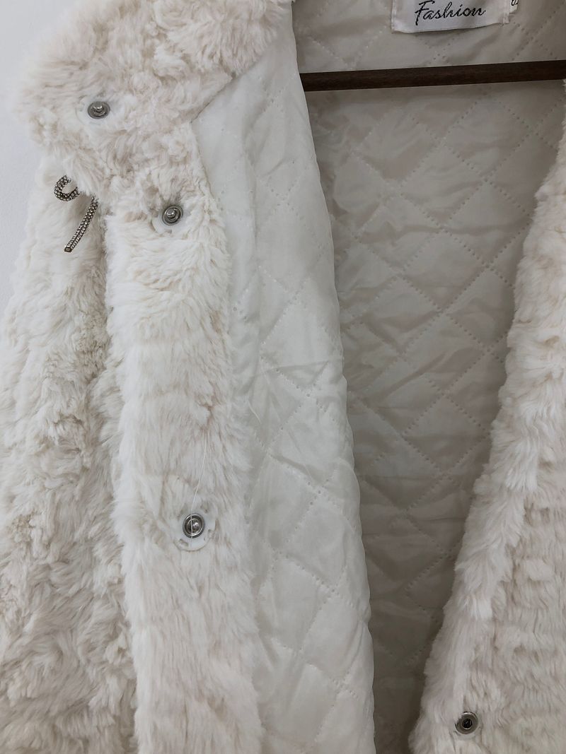 Vintage Creamy Ribbon Fur Jacket