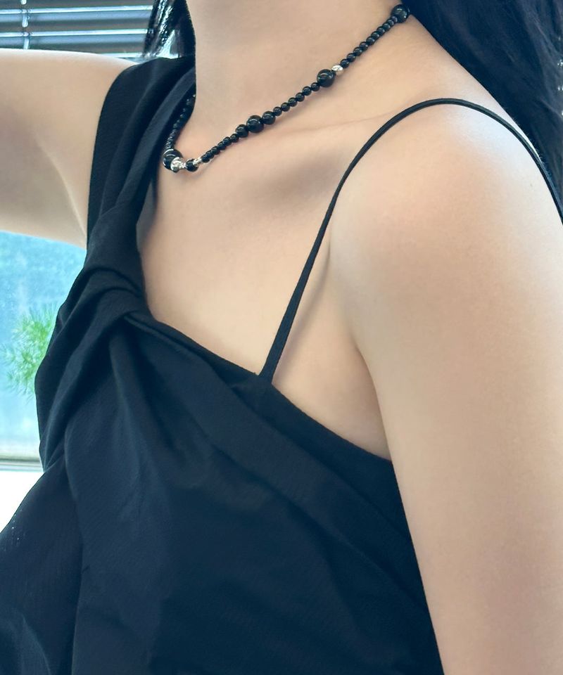 mono roll necklace