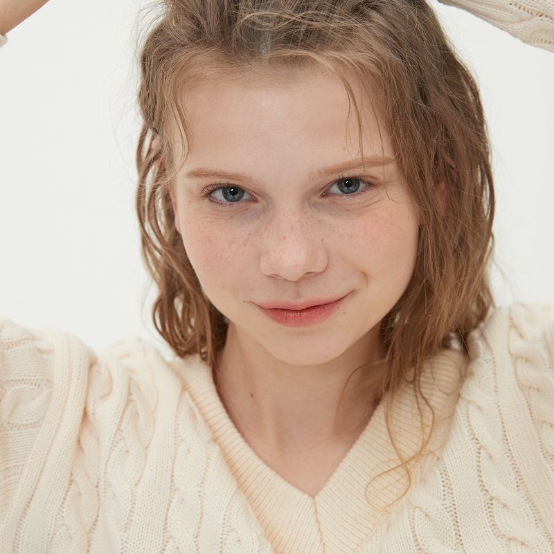 V NECK CABLE CROP KNIT_IVORY