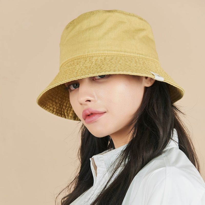 Monogram Label Pigment Bucket Hat Yellow