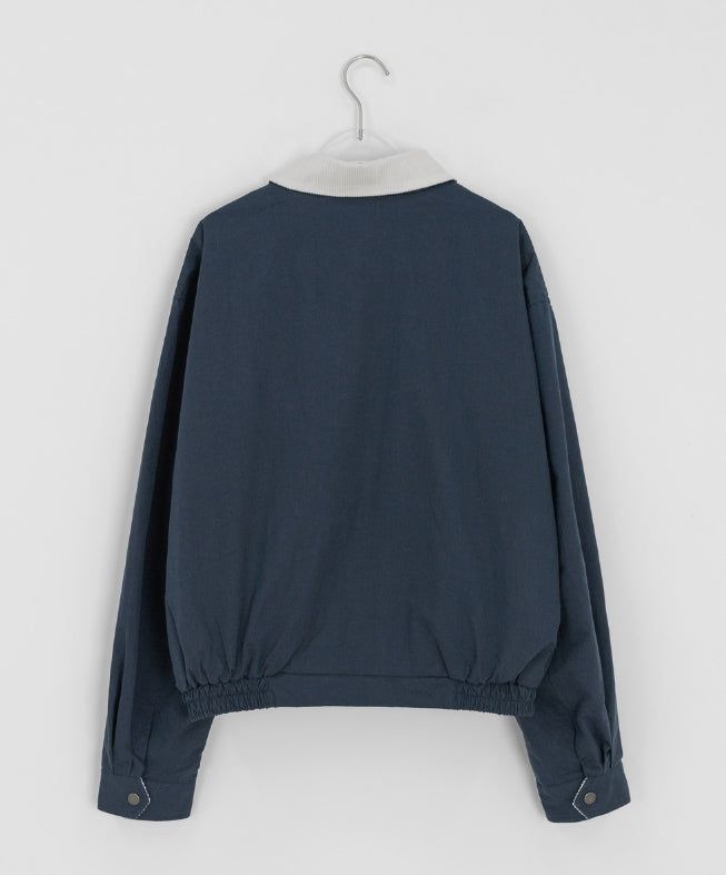 Tupe Coloring Collar Matching Collar Blouson Jumper