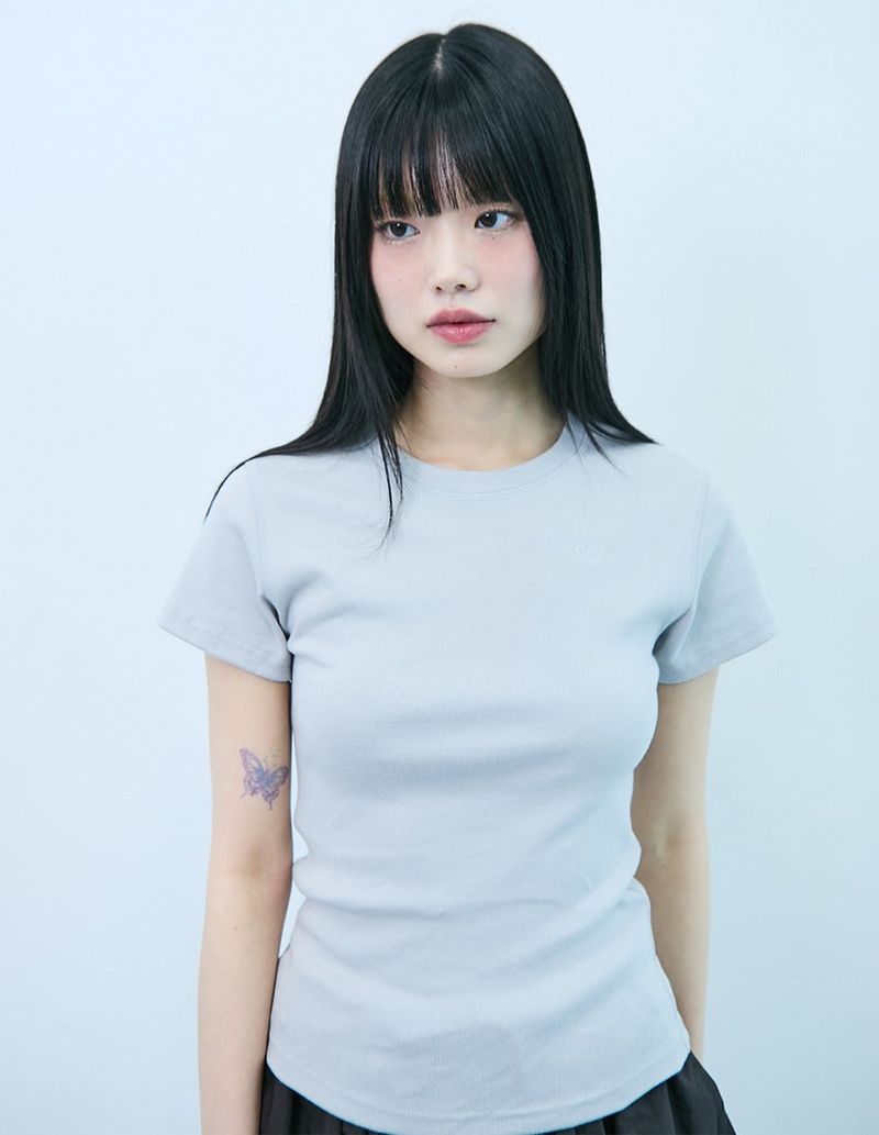 CHANCECHANCE（チャンスチャンス）の「CH EMBROIDERED LOGO WOMAN T-SHIRT(GRAY)（Tops）」