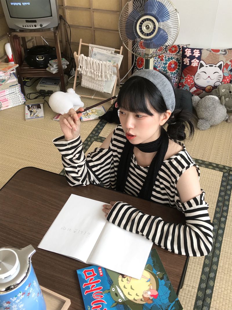 shoulder slit loose stripe long sleeve