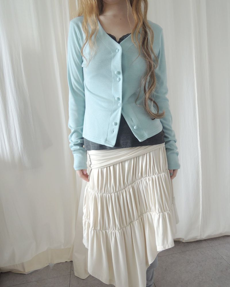 MELLOW BEAN V-NECK CARDIGAN