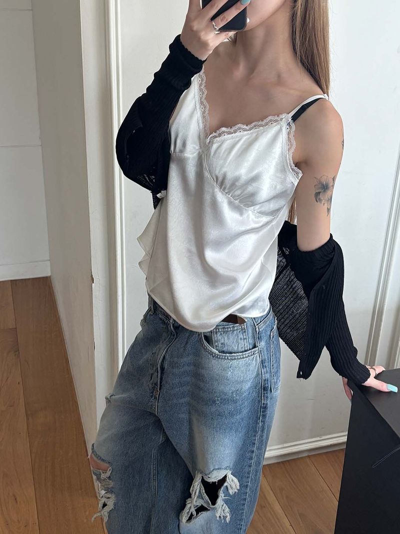 Lace satin blouse sleeveless(2color)